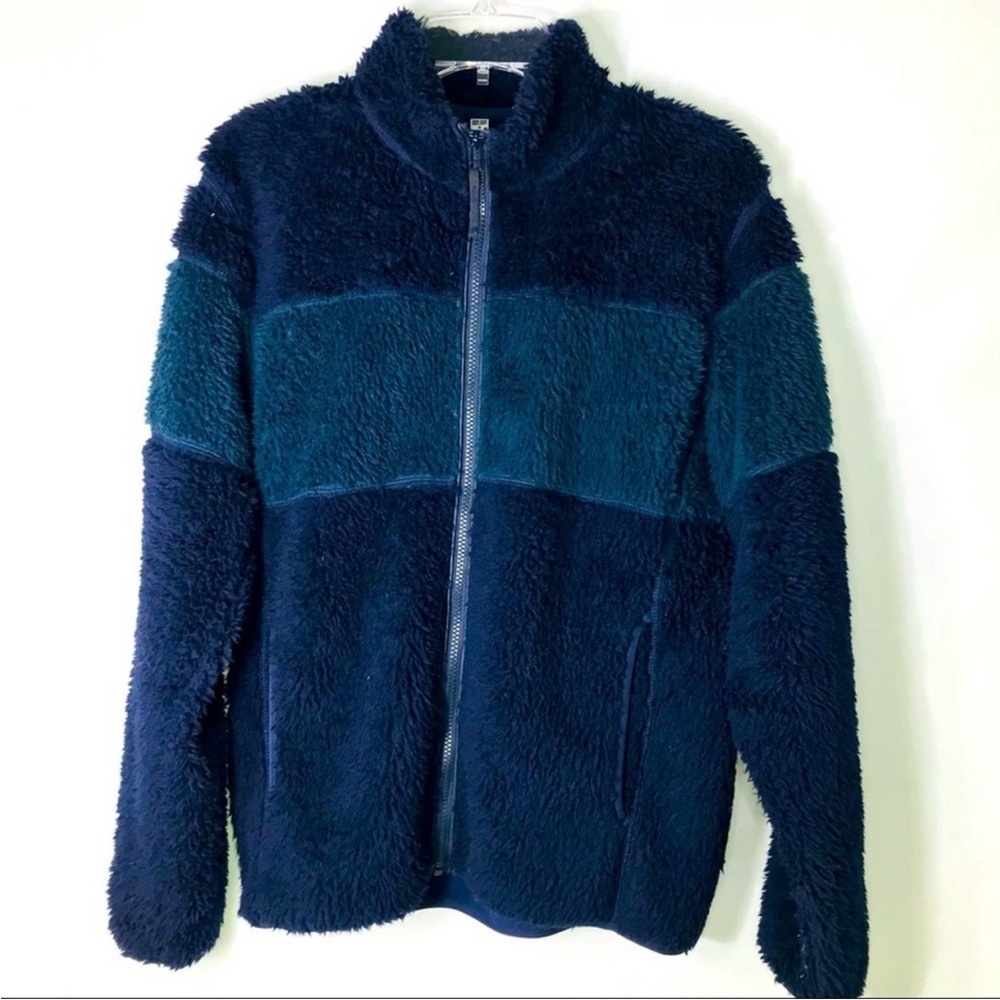Uniqlo Sherpa sweater